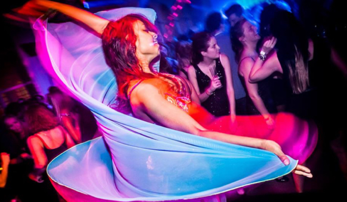 Bellydancers Bruiloft