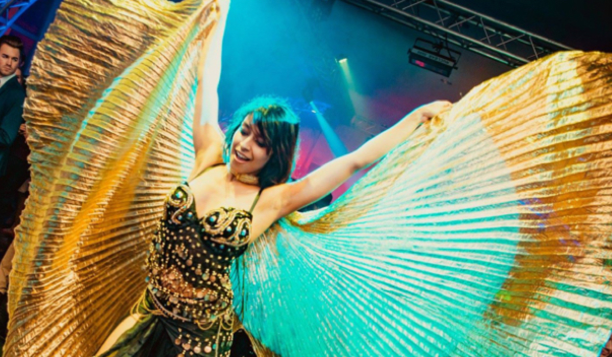 Bellydancers voor een kort intermezzo